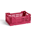 Charger l&#39;image dans la galerie, Caisse Crate S  Rouge Cerise en plastique 100% recyclé.Pratique pour tout ranger. Ces caisses sont adapté pour les denrées alimentaires
